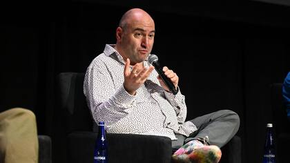 El director ejecutivo de Grindr, George Arison, introdujo políticas inflexibles de regreso a la oficina que dejaron a los trabajadores en apuros.