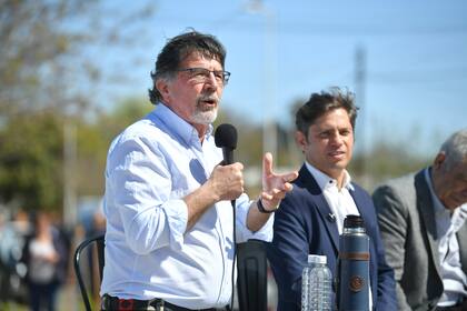 El director general de Cultura y Educación de la provincia de Buenos Aires, Alberto Sileoni, y el gobernador Axel Kicillof
