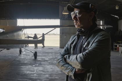 El director Pablo Trapero en una de las locaciones de la nueva serie de Netflix