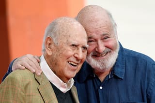 El director Rob Reiner, un gigante hijo de un grande de la comedia, muere a los 78 años