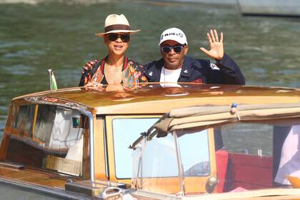 El director Spike Lee y Tonya Lewis