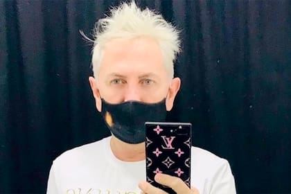 El diseñador Daniel Casalnovo estuvo muy grave por un cuadro de Covid