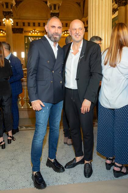 El diseñador Gabriel Lage asistió al desfile de su colega, Fabián Zitta