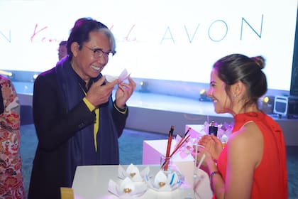 El diseñador se hizo aún más famoso gracias a su línea de perfumes