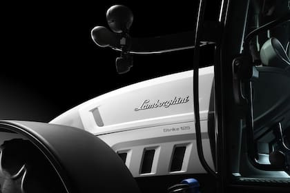El diseño de estos tractores llamó la atención de los agricultores italianos, quienes encontraron en Lamborghini Trattori una alternativa confiable para modernizar su trabaj. Foto: LamborghiniTrattori.