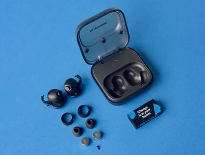 El diseño de los Fairbuds contempla el reemplazo de la batería de los auriculares y la del estuche de carga, así como de otras piezas de los auriculares
