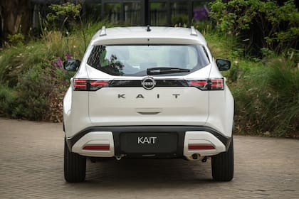 El diseño posterior también se caracteriza por utilizar líneas rectas