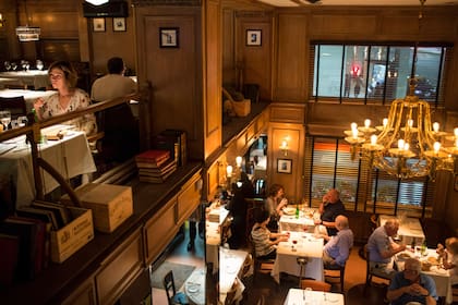 El distinguido salón de Recoleta, siempre concurrido.