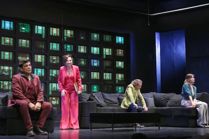 El divorcio del año, en el Multiteatro