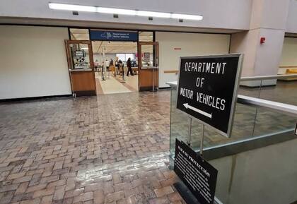 El DMV de Florida se ocupa de registrar los vehículos en el estado