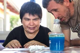 Un argentino puede ser elegido el mejor docente del mundo por su trabajo con jóvenes con discapacidad