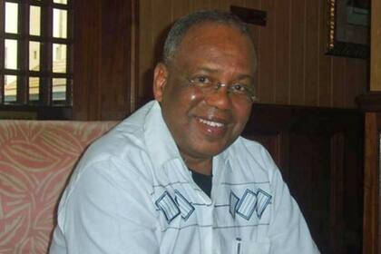 El doctor Adan Abokor también fue condenado por llamar la atención sobre las carencias del hospital