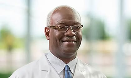 El doctor Preston Phillips era el objetivo del tirador de Tulsa