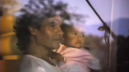 El documental muestra por primera vez a Juan Gabriel en su faceta de padre