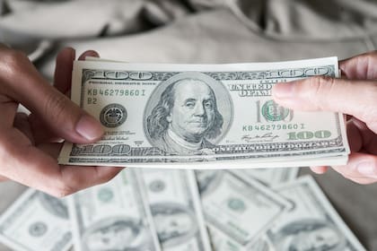 El dólar blue toca el valor nominal más alto desde mediados de abril