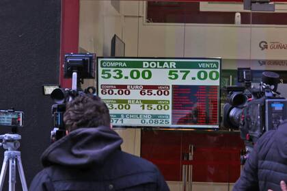 El dólar esta mañana en la City porteña