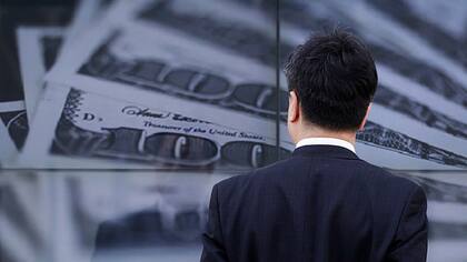 El Gobierno eliminó la obligación de liquidar en el mercado local las divisas ingresadas al país por exportaciones de bienes, servicios y materias primas