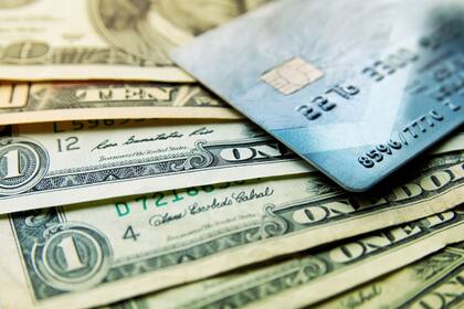 El dólar tarjeta aplica a compras en dólares que se hacen con tarjetas de crédito o débito