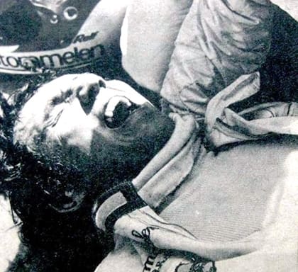 El dolor de Rolf Stommelen: tenía siete fracturas