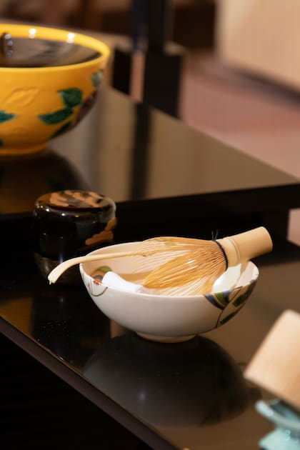 No domingo, dia 22, às 15h, apresentação do Urasenke da Argentina.