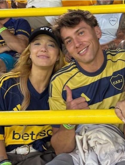 El domingo Torres y Giles fueron a La Bombonera (Foto: X)