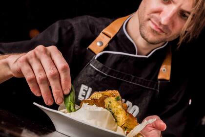 “El Dorado es una escuela y también una familia”, asegura.