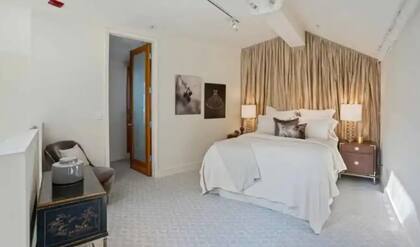 El dormitorio en suite con baño incorporado