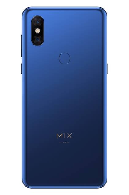 El dorso del Xiaomi Mi Mix 3, hecho en cerámica, con la doble cámara trasera y el sensor de huellas digitales