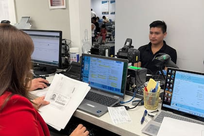 El DPI y pasaporte se puede tramitar en los dos Consulados de Guatemala en California, ubicados en Los Ángeles y en San Francisco (ARCHIVO-X/@consuladogtaz)