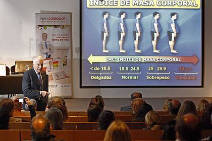 El Dr. Cormillot presentó la colección con una charla sobre ´Cómo vivir 100 años´