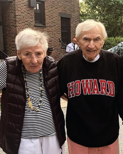 El Dr. Tucker está casado desde hace más de 67 años con la Dra. Sue Tucker (Foto: Instagram @drhowardtucker)