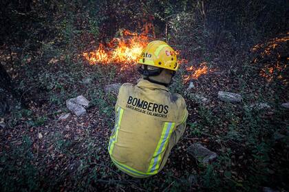 Uno de los bomberos del cuartel de Santa Rosa de Calamuchita
