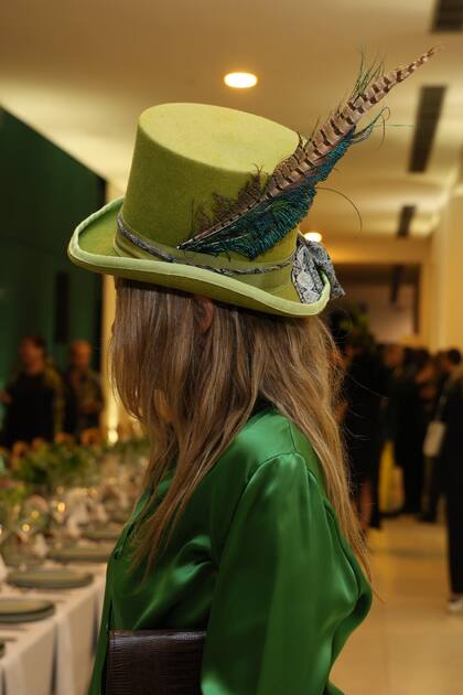 El Dresscode fue "Naturaleza Exhuberante". Todos los invitados fueron recibidos con un trago especial con la coloración Uriburu