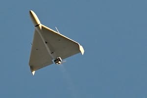 Drones, tecnología, hackeos y rezos