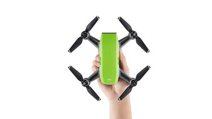 El drone Spark de DJI busca ampliar su público con un modelo sencillo de operar