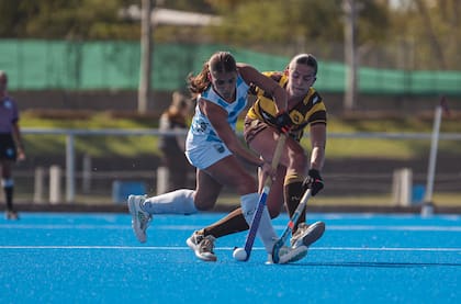 El duelo por la pelota en Belgrano vs. Ciudad de Buenos Aires