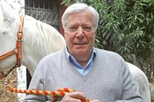 Cuenta con una fortuna de 12 mil millones de dólares, no tiene hijos y busca heredero