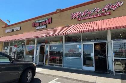 El dueño de Melly's Café recibió una propina de US$1000 sobre un pedido de US$104