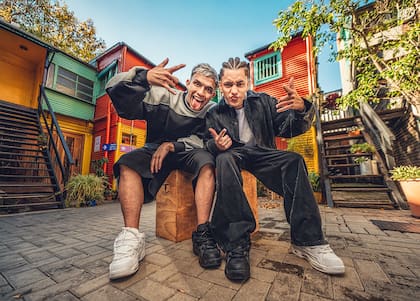 El dúo Roze probó con varias músicas y encontró el éxito con la cumbia