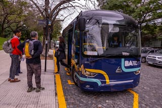 Así es el nuevo colectivo eléctrico que llega al sur de la Ciudad y conecta con puntos culturales claves