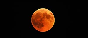 Eclipse total de luna, equinoccio de primavera y los fenómenos astronómicos del mes