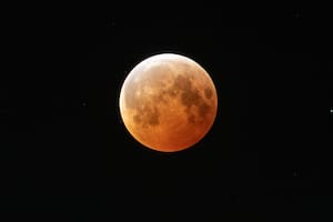 Por qué se conoce como Luna de Sangre y a qué hora se verá en EE.UU.
