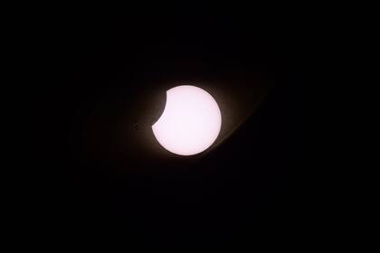 El eclipse visto desde Villa Chocón, Neuquén, Argentina