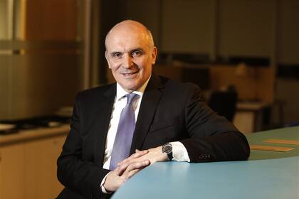El economista José Luis Espert, crítico del modelo económico del Gobierno, aspira a ser presidente