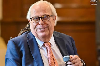 El economista Julio Velarde durante su visita a Buenos Aires en diciembre de 2025