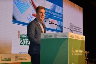 Martín Redrado: “Hay una alianza entre la coalición gobernante con el FMI para patear los problemas hacia adelante”