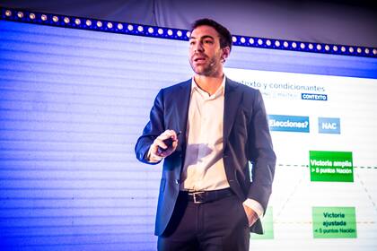 El economista Santiago Bulat.