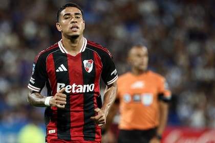 El ecuatoriano Páez ingresó en el segundo tiempo, metió un zurdazo que sacó el arquero y luego se lesionó un hombro