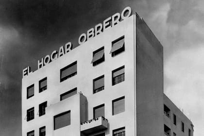 El edificio de la cooperativa en la calle Giribone