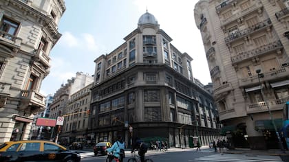 El edificio es parte de los más de 2600 calificados como representativos por la ley 2.548 de diciembre de 2007 que declaró un procedimiento especial de Protección Patrimonial